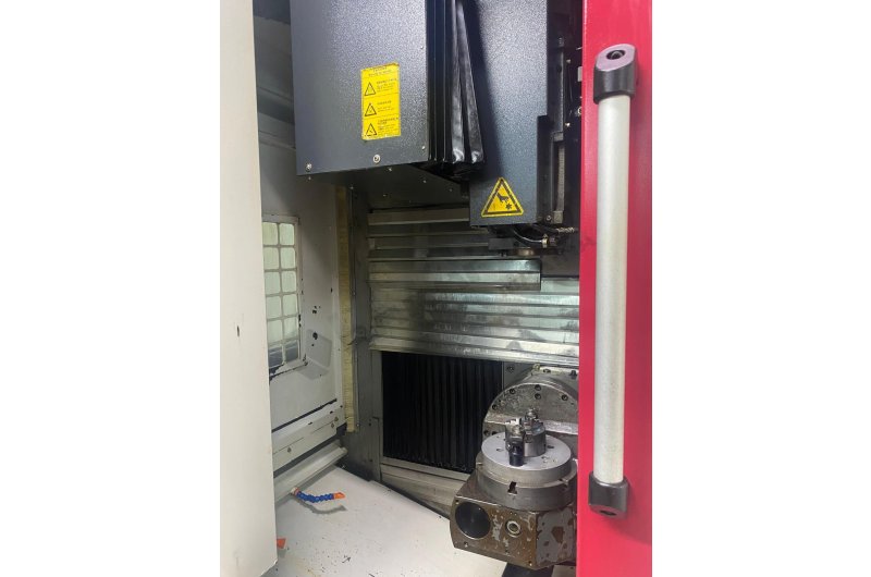 5 Eksen Akira-Seiki RMV 250RT CNC Dik İşleme Merkezi–2011