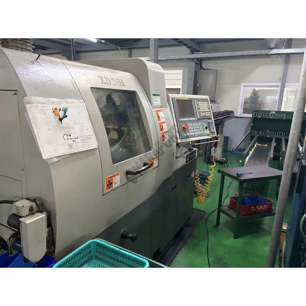 Hanwha XD-26H CNC Kayar Otomat Tezgahı ve Çubuk Sürücü-2011