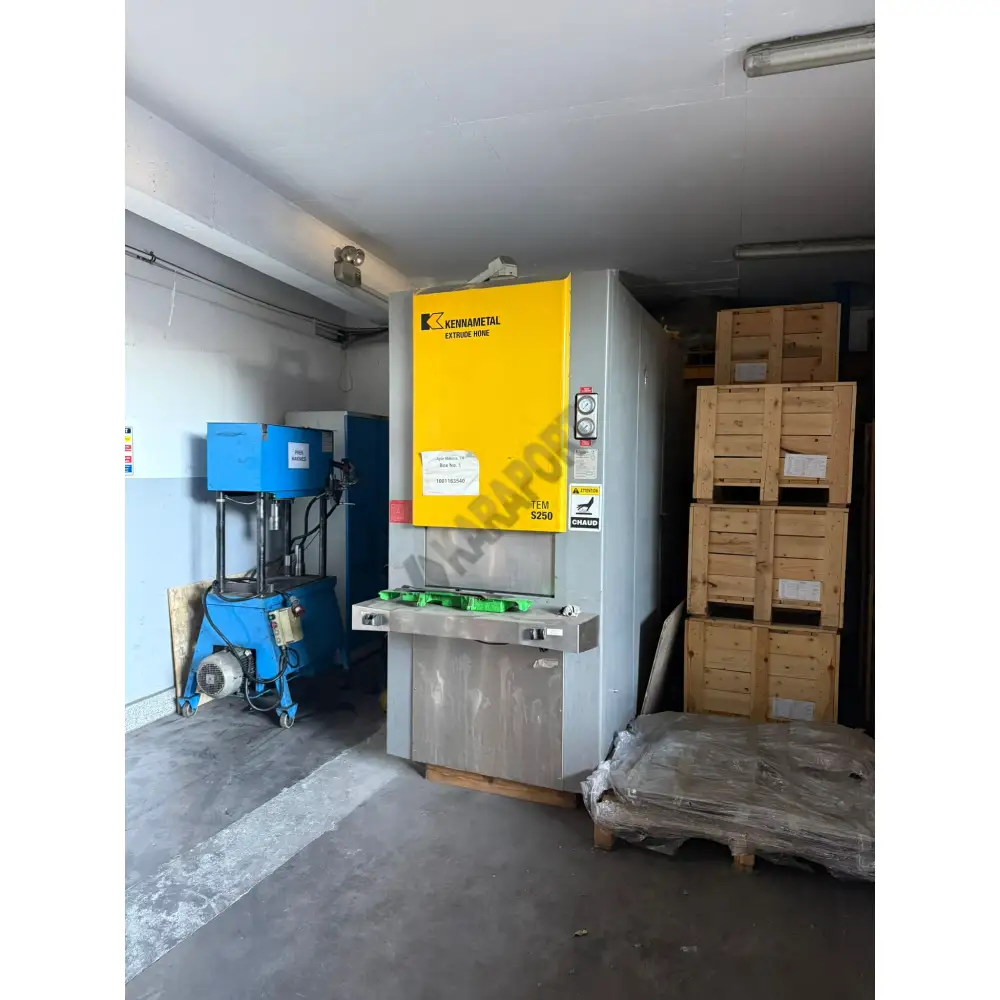Kennametal Extrude Hone TEM S250 Termal Çapak Alma Makinesi