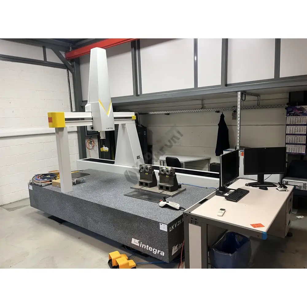 Nikon  Metris MMC LKV 25.10.8  (X- 2500  Y- 1000  Z 800 mm) CMM Ölçüm Cihazı