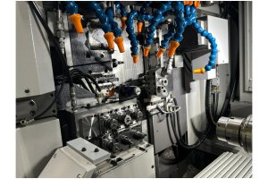 2 Adet 2019 Tsugami B0386L-III CNC Kayar Otomat Tezgahı ve Sürüc