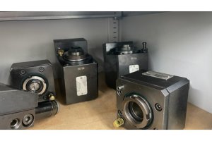 2 Adet Doosan Puma 230M C Eksen ve Karşı Ayna CNc Torna Tezgahı