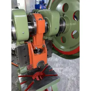 25 TONLUK EKSANTRİK PRES TEZGAHI REVİZYONLU