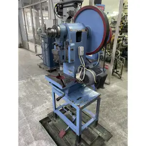 5 TONLUK EKSANTRİK PRES TEZGAHI SIFIR GİBİ
