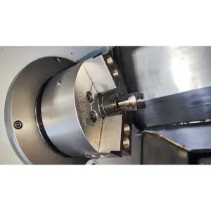 Hwacheon Hi-Tech 200A CNC Torna Tezgahı-2010