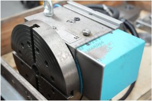 MATEC 30 Universal dik işleme