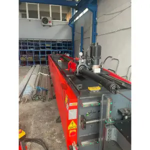Q38 5 EKSEN BORU VE PROFİL BÜKÜM MAKİNASI