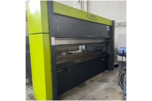 SAFAN DARLEY MARKA 3X100 TON 6 EKSEN CNC SERVO ABKANT PRES